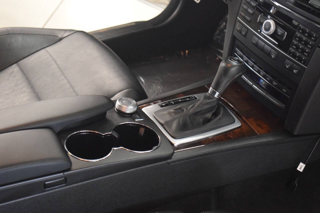 Used 2011 Mercedes-Benz E 550 Coupe image 28