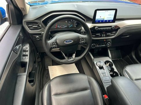 Used 2020 Ford Escape SEL AWD/4WD image 18
