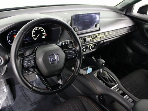 Used 2025 Honda HR-V Sport image 14