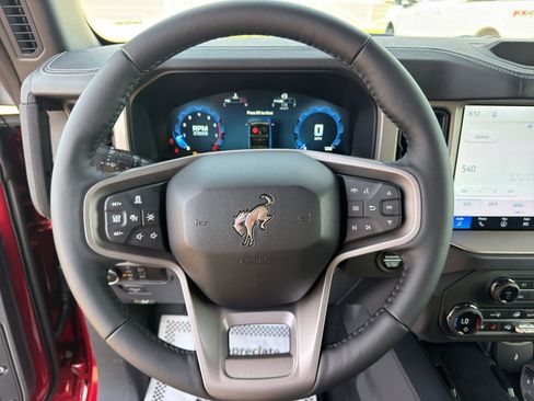 New 2026 Ford Bronco Outer Banks AWD/4WD image 18