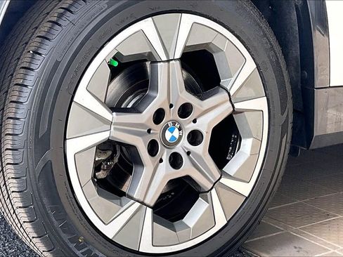 Used 2025 BMW X1 xDrive28i AWD/4WD image 35