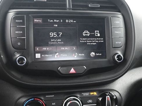 Used 2025 Kia Soul LX w/ LX Technology Package image 31