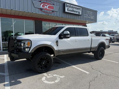 Used 2019 Ford F350 King Ranch w/ King Ranch Ultimate Package AWD/4WD image 1