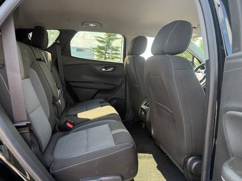 Used 2023 Chevrolet Blazer LT w/ Convenience Package AWD/4WD image 11