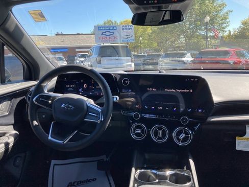 New 2026 Chevrolet Blazer EV LT image 11