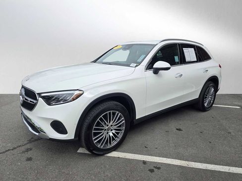 Used 2026 Mercedes-Benz GLC 300 image 7