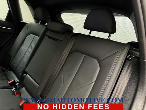 Used 2020 Audi Q3 2.0T Premium w/ Convenience Package AWD/4WD image 16