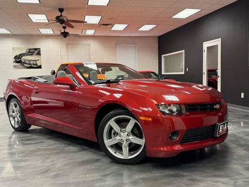Used 2015 Chevrolet Camaro LT image 3