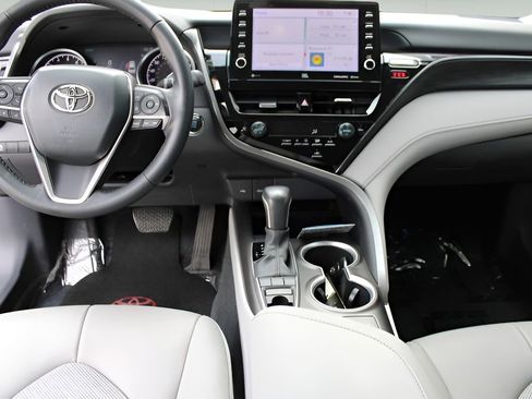 Certified 2023 Toyota Camry XLE w/ Navigation Package AWD/4WD image 9