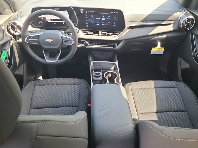 New 2027 Chevrolet Equinox LT FWD image 14