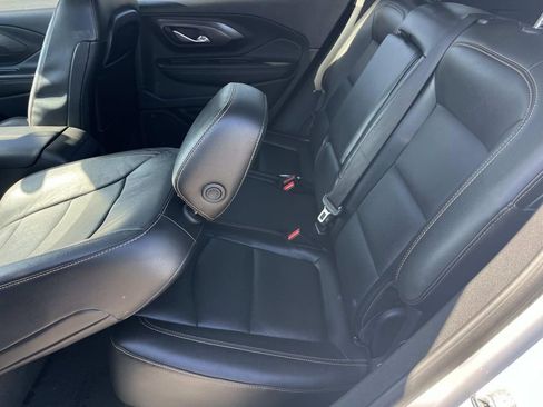 Used 2020 GMC Terrain SLT image 10