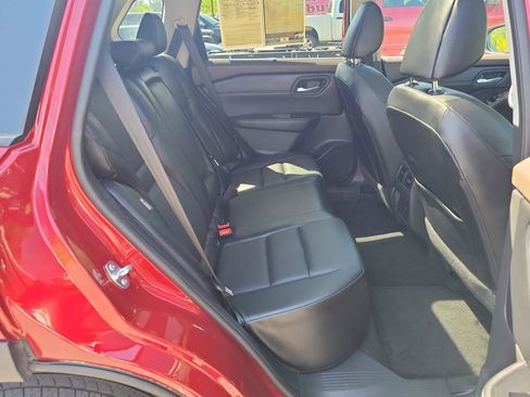 Used 2023 Nissan Rogue SV w/ SV Premium B Package FWD image 38