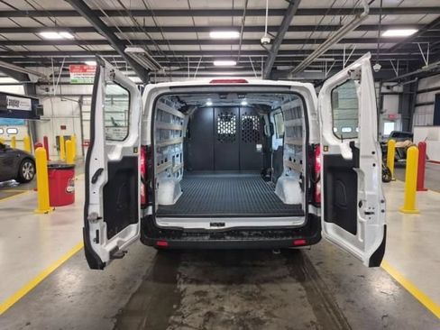 Used 2025 Ford Transit 250 Low Roof w/ Exterior Upgrade Package RWD image 5