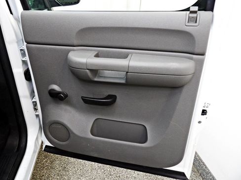 Used 2013 Chevrolet Silverado 2500 W/T image 11