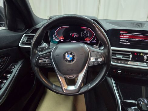 Used 2019 BMW 330i xDrive Sedan w/ Convenience Package image 23