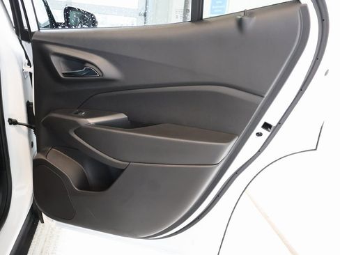 New 2026 Chevrolet Trax LT w/ Driver Confidence Package image 28