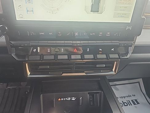 Used 2022 GMC Hummer EV Edition 1 w/ LPO, Illumination Package image 22