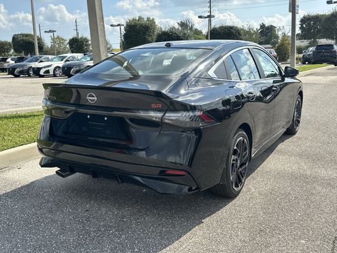 New 2026 Nissan Sentra SR w/ SR Premium Package image 7