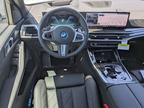 New 2026 BMW X5 xDrive50e w/ M Sport Package AWD/4WD image 14
