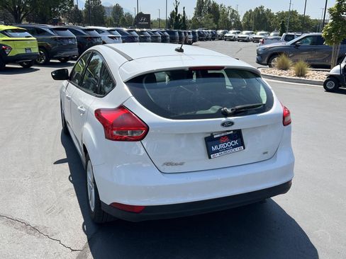 Used 2018 Ford Focus SE FWD image 10