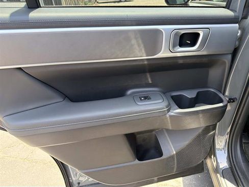 Used 2026 Hyundai Santa Fe SEL FWD image 13