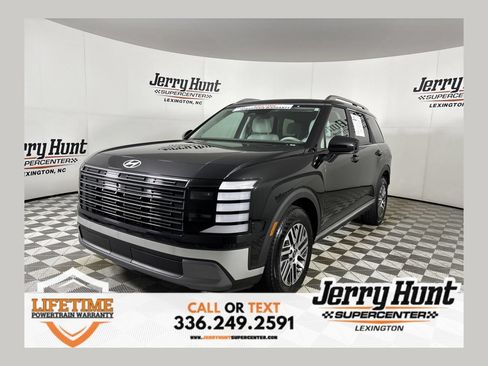 Used 2026 Hyundai Palisade SEL FWD image 1