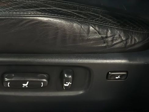 Used 2004 Lexus RX 330 AWD image 17
