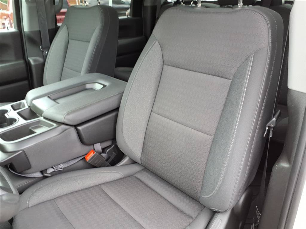Used 2024 Chevrolet Silverado 2500 Custom w/ Custom Value Package AWD/4WD image 16
