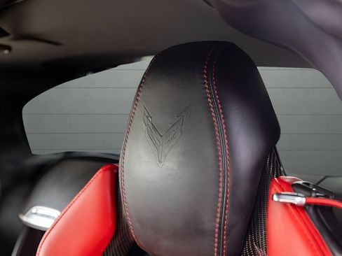 Used 2020 Chevrolet Corvette Stingray Preferred Cpe w/ 2LT Preferred Equipment Group RWD image 39