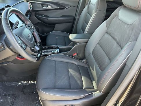 Used 2023 Chevrolet TrailBlazer RS w/ Convenience Package image 22