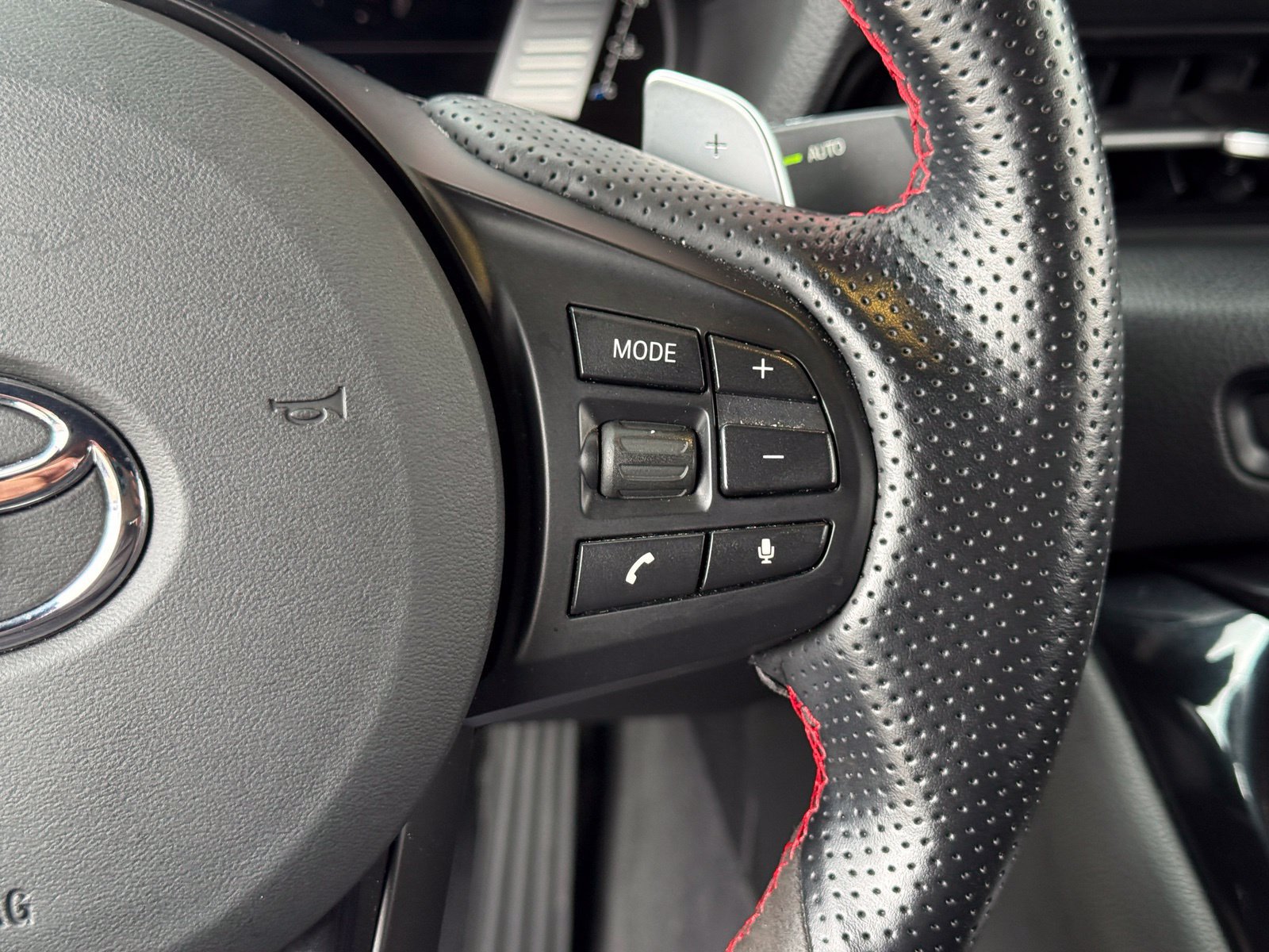 Used 2021 Toyota Supra RWD image 31