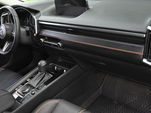 Used 2025 MAZDA CX-50 AWD 2.5 Hybrid w/ Weather Package image 19