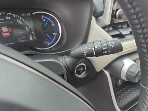 Used 2024 Toyota RAV4 XLE w/ Convenience Package image 26