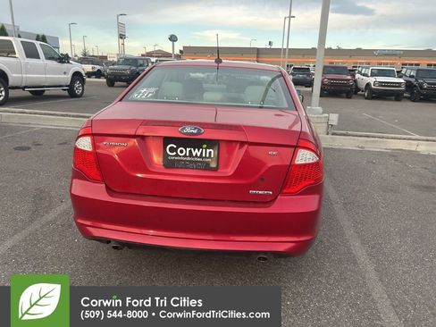 Used 2012 Ford Fusion SE FWD image 10