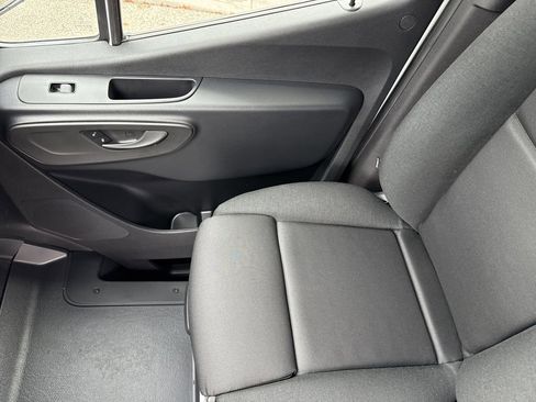 New 2025 Mercedes-Benz Sprinter 2500 image 26