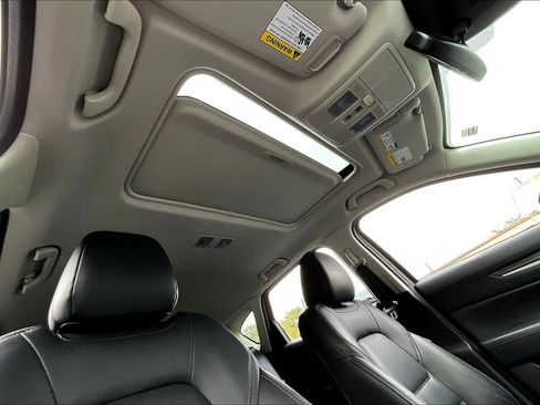 Used 2023 MAZDA CX-5 AWD 2.5 S w/ Premium Package image 12