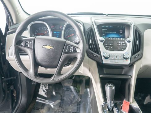 Used 2016 Chevrolet Equinox LS AWD/4WD image 12