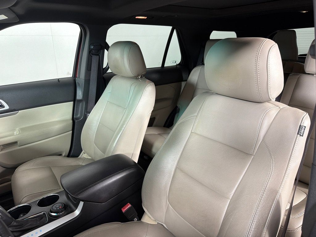 Used 2013 Ford Explorer XLT AWD/4WD image 11