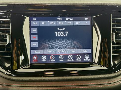 Used 2023 Dodge Durango GT RWD image 16