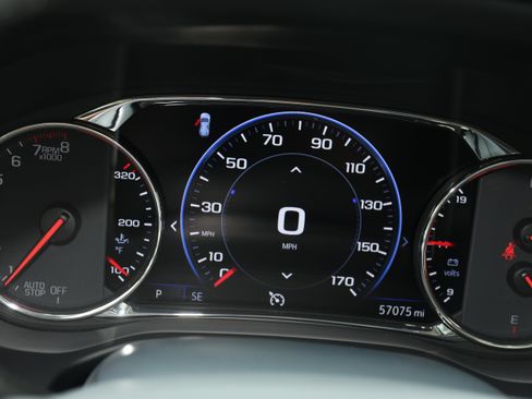 Used 2023 GMC Acadia Denali w/ Denali Technology Package FWD image 15