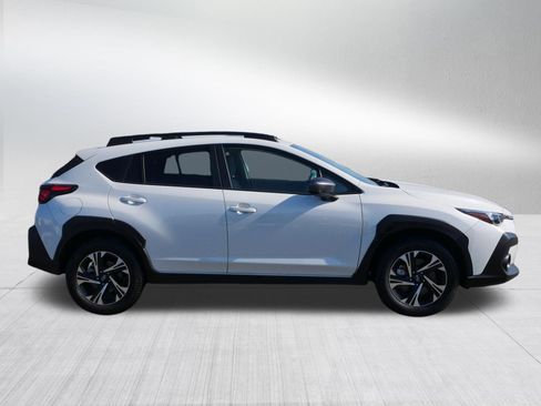 Used 2024 Subaru Crosstrek 2.0i Premium image 8
