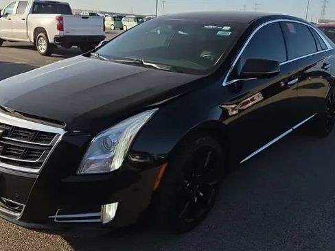 Used 2017 Cadillac XTS Luxury FWD image 1