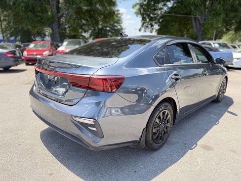 Used 2019 Kia Forte Sedan FWD image 5