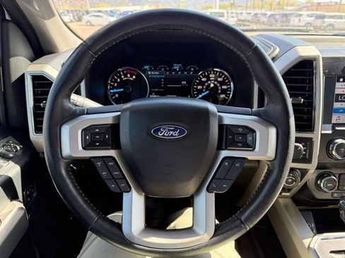 Used 2019 Ford F150 Lariat w/ Trailer Tow Package AWD/4WD image 20