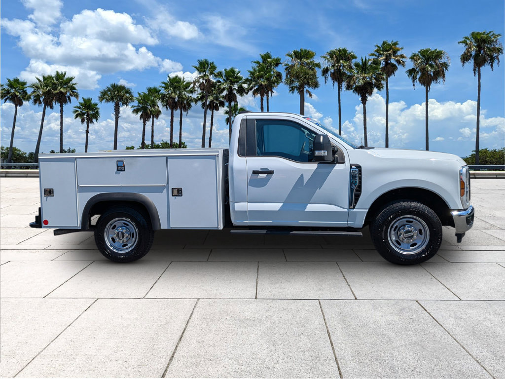 Used 2024 Ford F250 XL w/ XL Driver Assist Package RWD image 9