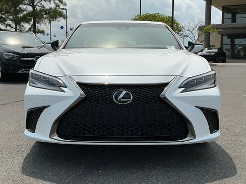 Certified 2022 Lexus ES 350 F Sport FWD image 8