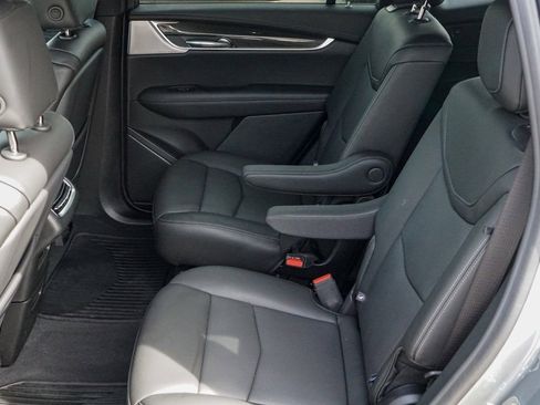 New 2025 Cadillac XT6 Sport w/ Technology Package image 21