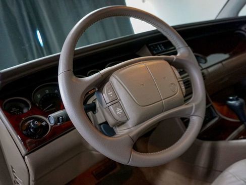 Used 1997 Buick Riviera Supercharged Coupe image 62