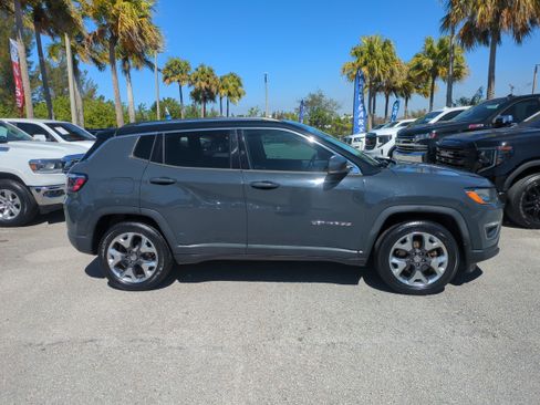 Used 2018 Jeep Compass Limited w/ Safe & Security Group image 4