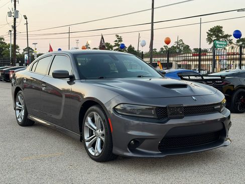 Used 2022 Dodge Charger R/T RWD image 7